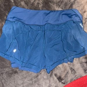 dark blue lulu lemon shorts